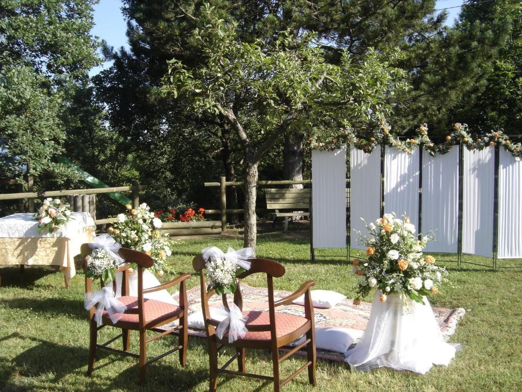 Ai Vecchi Crateri Guest House Sant'Alfio Bagian luar foto