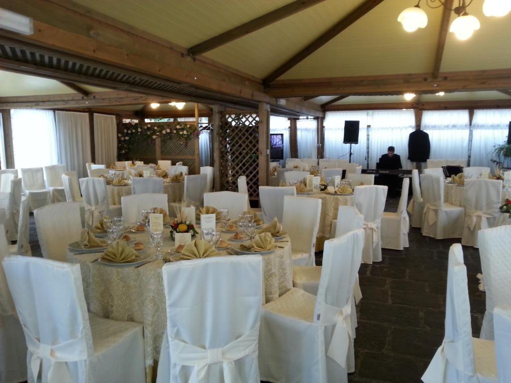 Ai Vecchi Crateri Guest House Sant'Alfio Bagian luar foto
