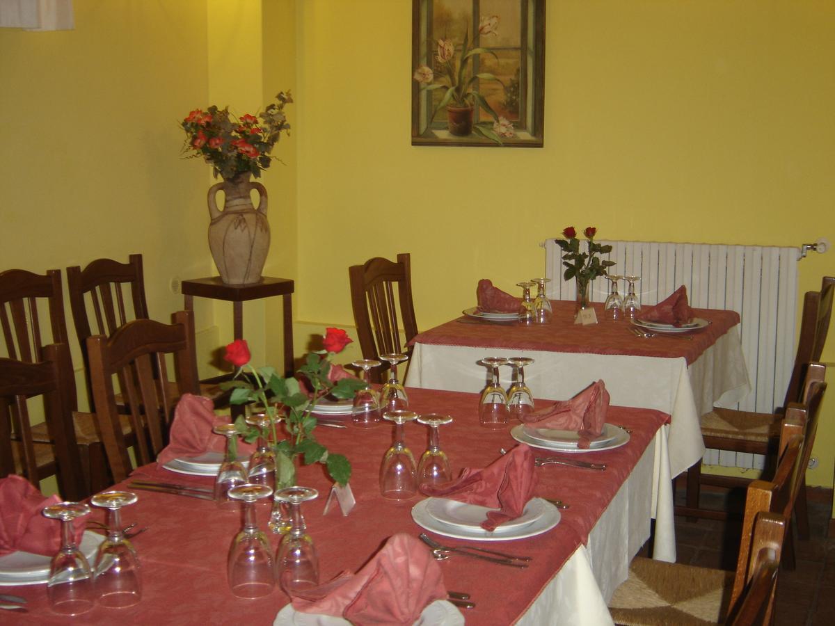 Ai Vecchi Crateri Guest House Sant'Alfio Bagian luar foto
